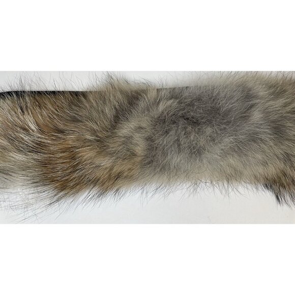 Canada Goose coyote fur trim replacement Green authentic collar S/ M NWOT - Picture 5 of 10
